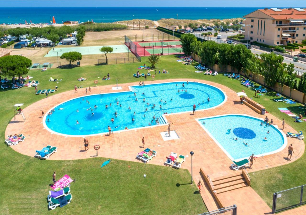 Camping & Bungalows Platja Brava Пальс Экстерьер фото