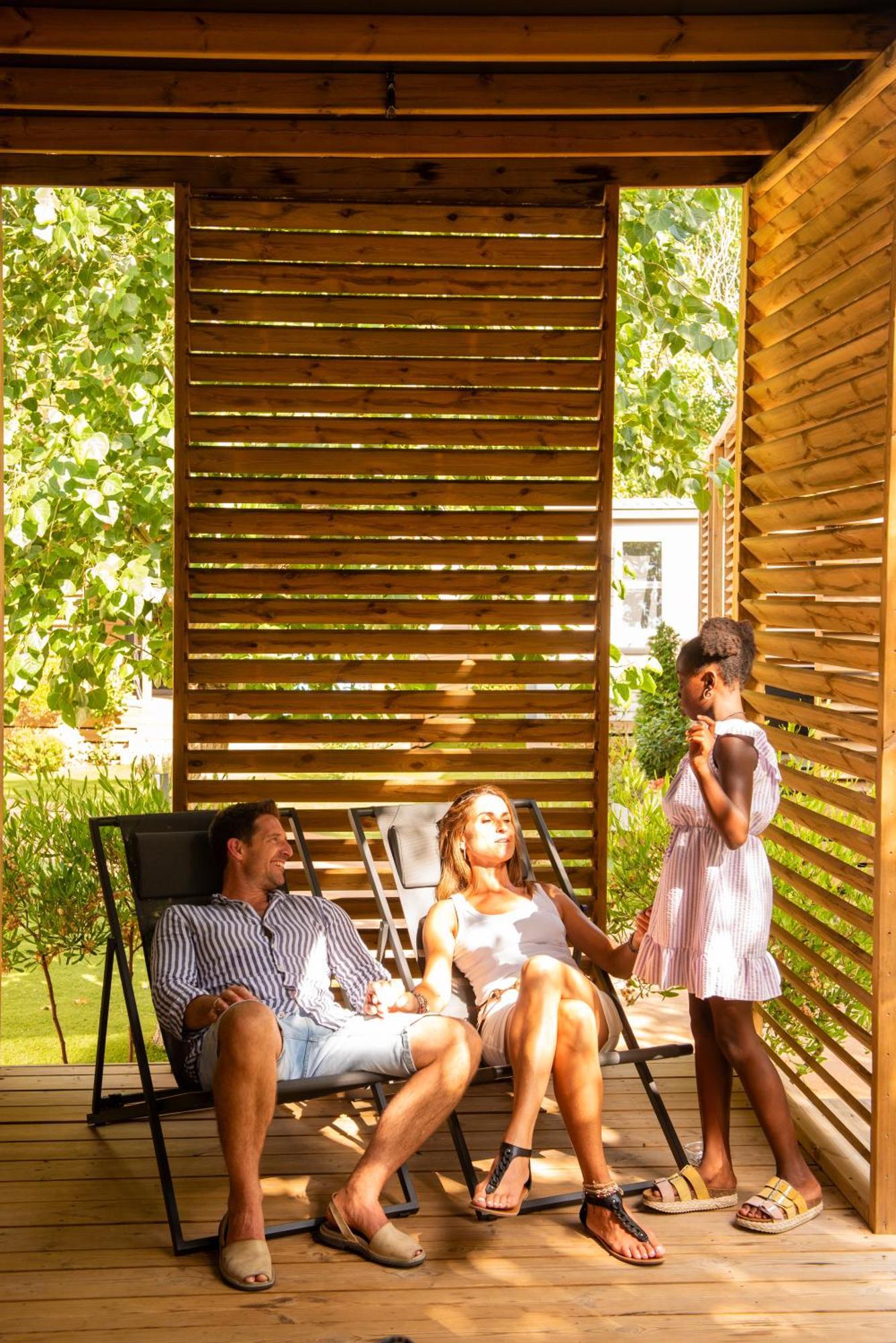Camping & Bungalows Platja Brava Пальс Экстерьер фото
